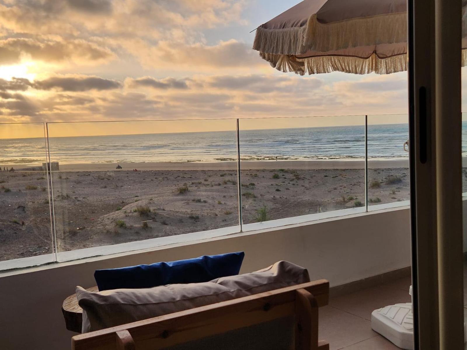 Sidi Rahal Blue View, Beachfront Wide Seaview With Pool Екстериор снимка