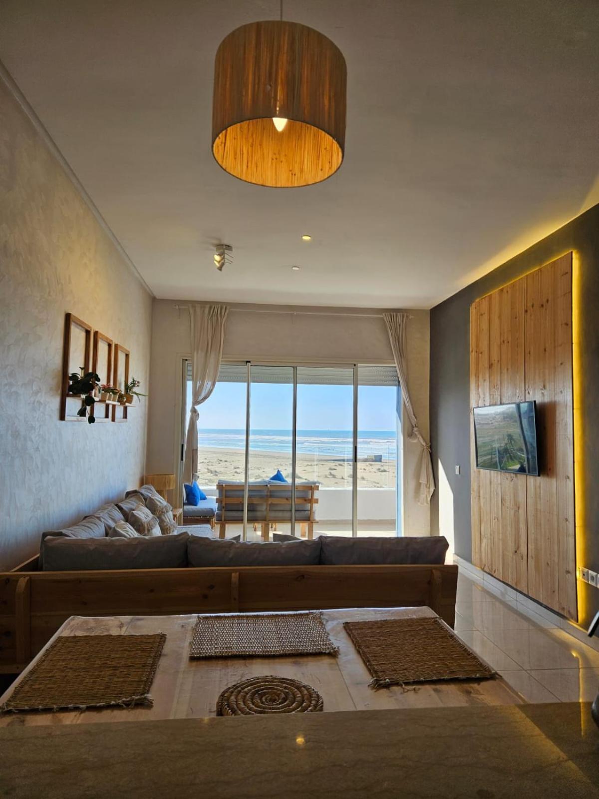 Sidi Rahal Blue View, Beachfront Wide Seaview With Pool Екстериор снимка